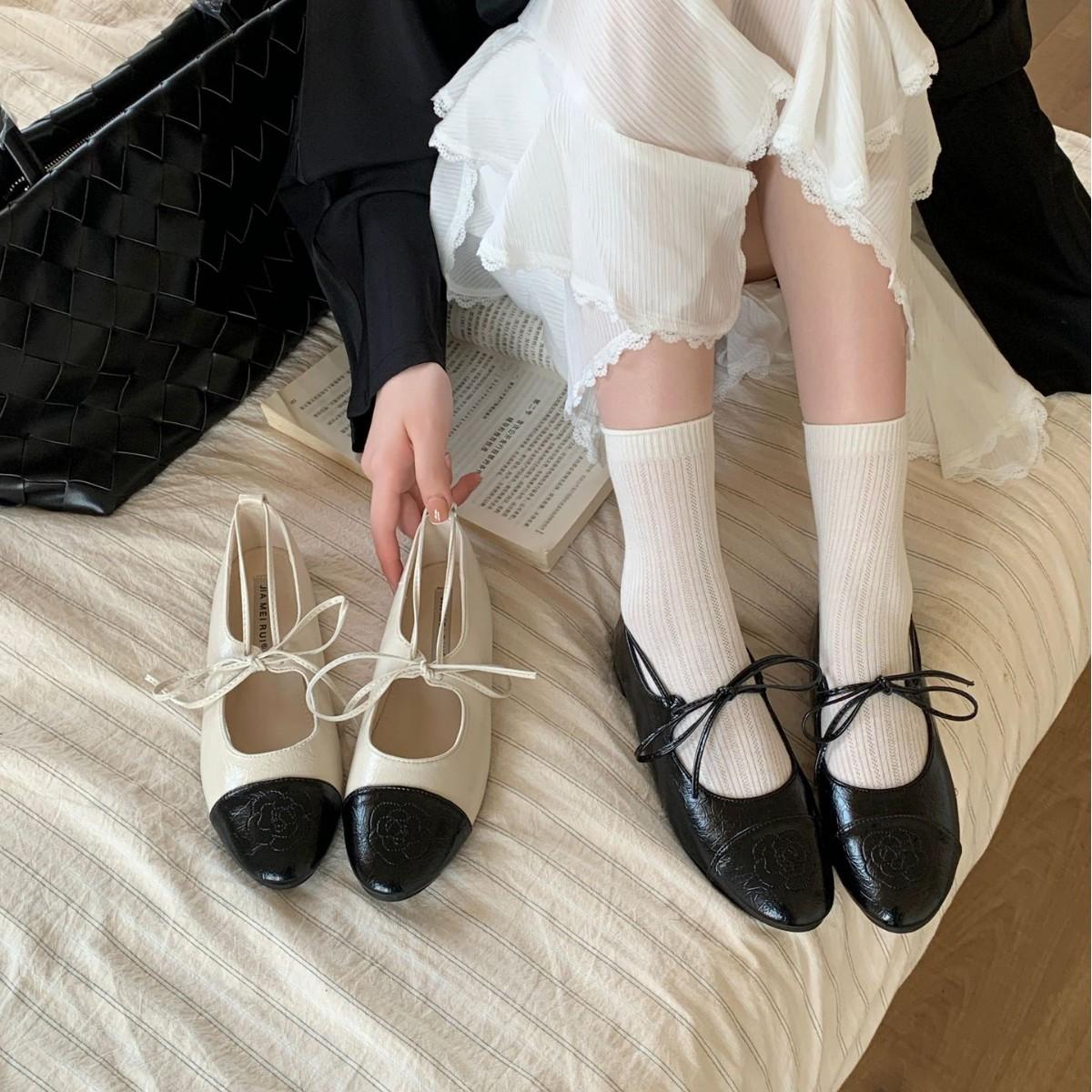 2025 new round head one-word cross strap flat bottom color matching light mouth soft sole ballet Doudou women s single shoes 40 чёрный
2025 new round head one-word cross strap flat bottom color matching light mouth soft sole ballet Doudou women s single shoes 40 чёрный