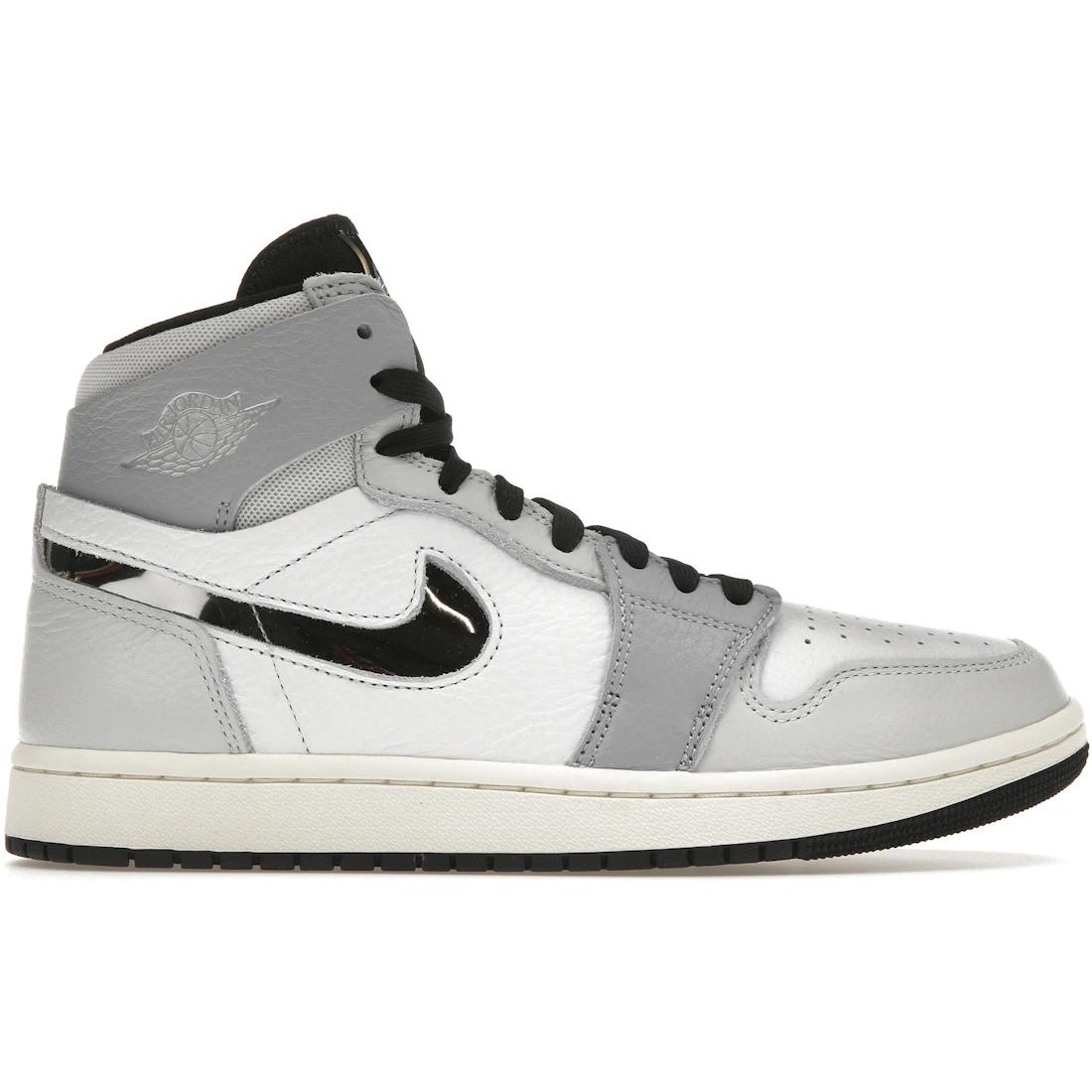 Sneaker Jordan 1 High Zoom Air CMFT 2 Chicago Women s Collective (Women s)(FJ4652-100) 40
Sneaker Jordan 1 High Zoom Air CMFT 2 Chicago Women s Collective (Women s)(FJ4652-100) 40