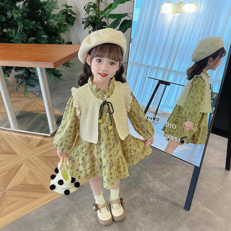 Стильный комплект платья-жилета принцессы для девочек – Цветочный с длинным рукавом для весны и осени 2025 140 cm
Стильный комплект платья-жилета принцессы для девочек – Цветочный с длинным рукавом для весны и осени 2025 140 cm