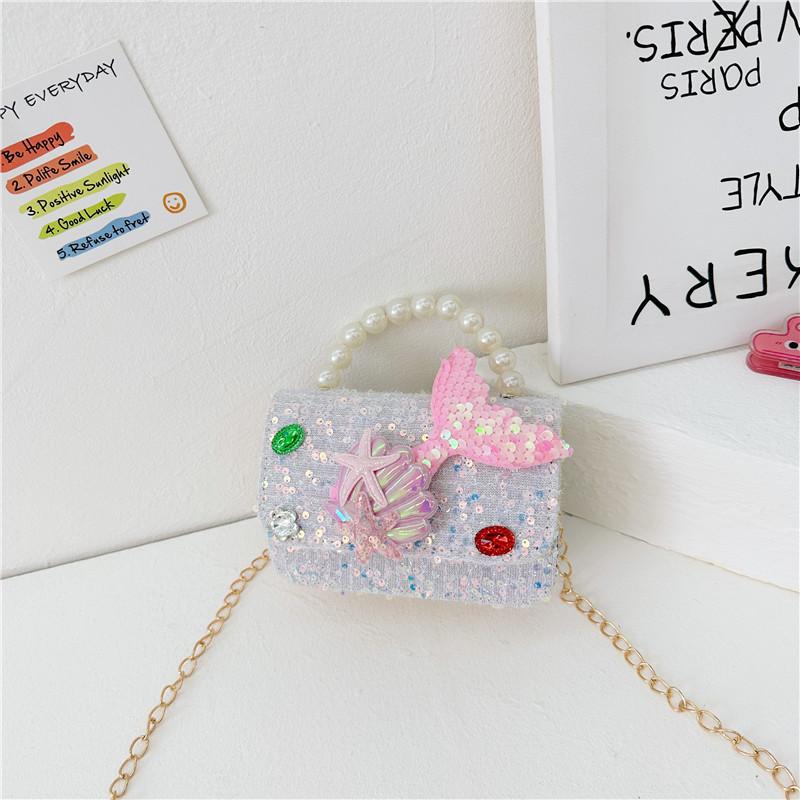 Stylish Fashionable Children s Handbag With Cute Fish Tail Design For Girls And Boys білий
Stylish Fashionable Children s Handbag With Cute Fish Tail Design For Girls And Boys білий