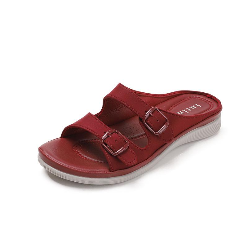 New soft-soled slippers for women to wear summer fashion thick-soled heightening seaside beach sandals 36
New soft-soled slippers for women to wear summer fashion thick-soled heightening seaside beach sandals 36