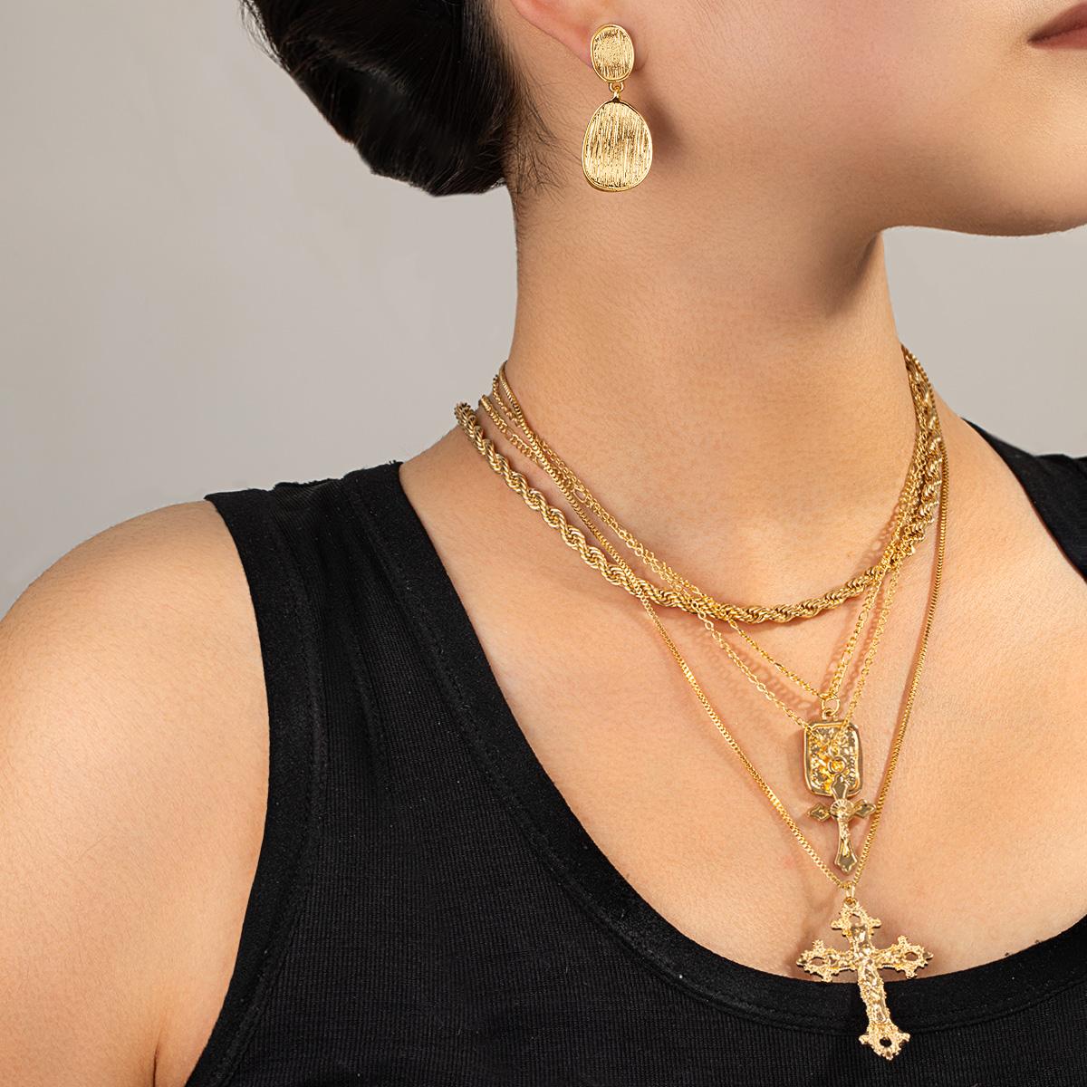 Women s Multi-Layer Necklace and Earring Set, Vintage Cross Pendant, Accessories with Unique Design Sense
Women s Multi-Layer Necklace and Earring Set, Vintage Cross Pendant, Accessories with Unique Design Sense