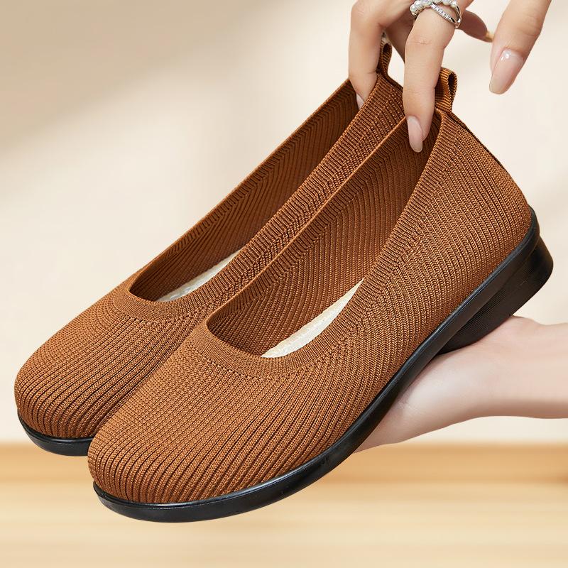 Shoes women s shoes versatile summer new one-pedal flat-soled old Beijing cloth shoes soft soles not tired feet casual shoes 41
Shoes women s shoes versatile summer new one-pedal flat-soled old Beijing cloth shoes soft soles not tired feet casual shoes 41