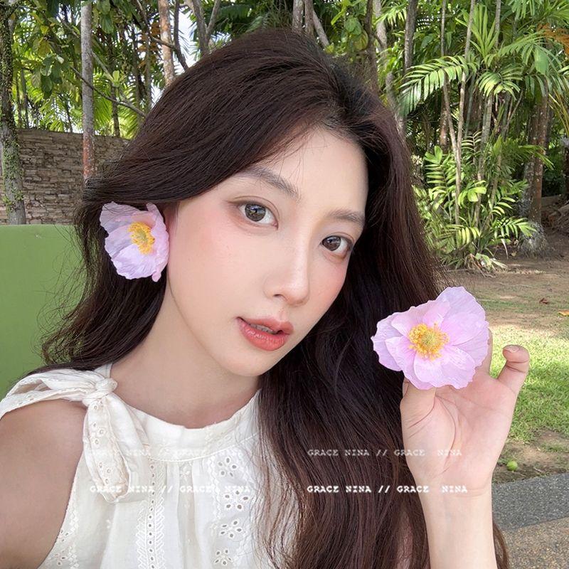 Beach Vacation Style! French Style Woven Flower Earrings for Women Niche Style Unique 2025 New Studs Slim Face Earrings Pink Fabric Flower Stud Earrings
Beach Vacation Style! French Style Woven Flower Earrings for Women Niche Style Unique 2025 New Studs Slim Face Earrings Pink Fabric Flower Stud Earrings