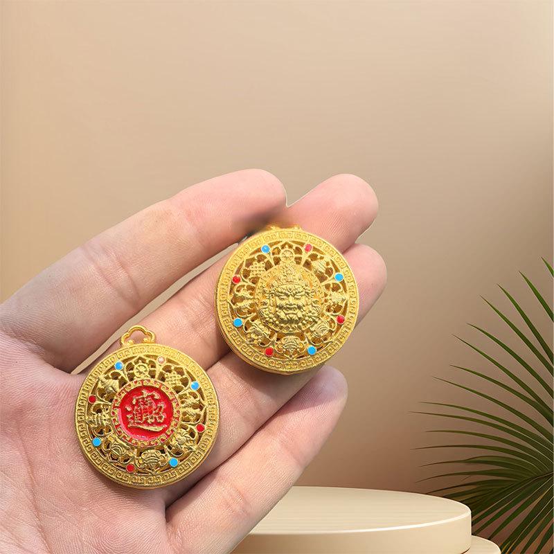Кулон-компас Восемь Сокровищ Бога Богатства в стиле гуочао – Ручная работа, китайский плетеный шнур, подвеска, брелок-шарм
Кулон-компас Восемь Сокровищ Бога Богатства в стиле гуочао – Ручная работа, китайский плетеный шнур, подвеска, брелок-шарм