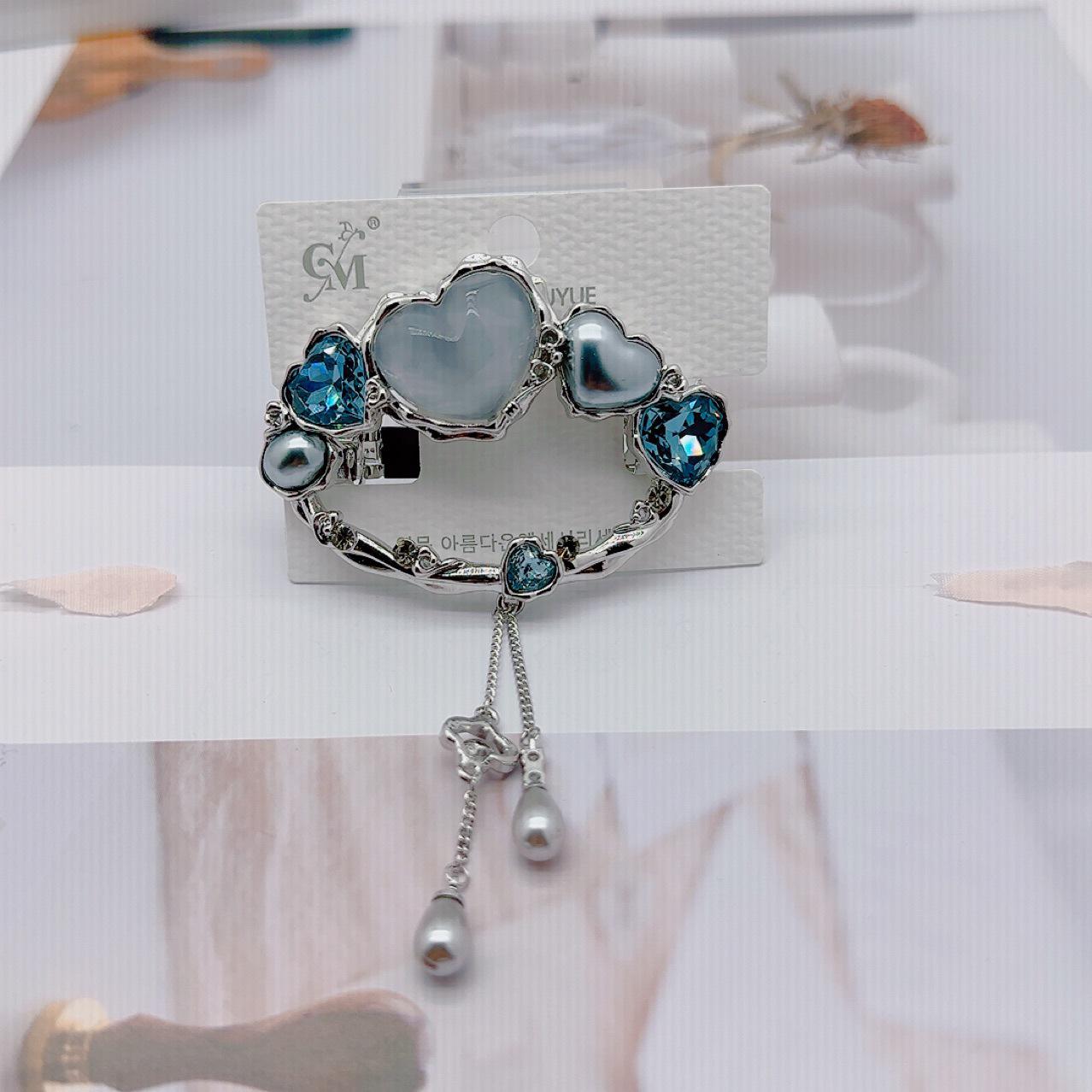 Xunmo Yuyue Hair Clip: Crystal Water Ripple Oval Frog Buckle – 10cm Fashion Ins Style Hair Tie K9 чёрный
Xunmo Yuyue Hair Clip: Crystal Water Ripple Oval Frog Buckle – 10cm Fashion Ins Style Hair Tie K9 чёрный