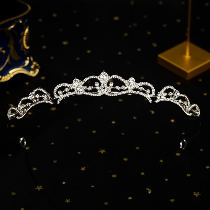 Light Luxury High-end Bride Crown Female Exquisite Small Princess Children Performance Birthday Party Headwear
Light Luxury High-end Bride Crown Female Exquisite Small Princess Children Performance Birthday Party Headwear
