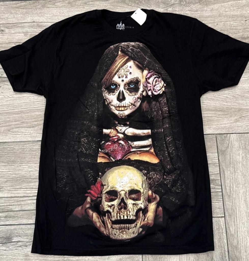 2013 Stephen Fishwick Day of Dead Sugar Skull DOD Medium 100% Cotton T-shirt Mens Tees Top GET DOWN ART XL
2013 Stephen Fishwick Day of Dead Sugar Skull DOD Medium 100% Cotton T-shirt Mens Tees Top GET DOWN ART XL