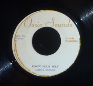 7inch Record LEROY SMART - Know Your Self NONE Ossie Sounds 1978 Jamaica Reggae, Ska & Dub Used
7inch Record LEROY SMART - Know Your Self NONE Ossie Sounds 1978 Jamaica Reggae, Ska & Dub Used