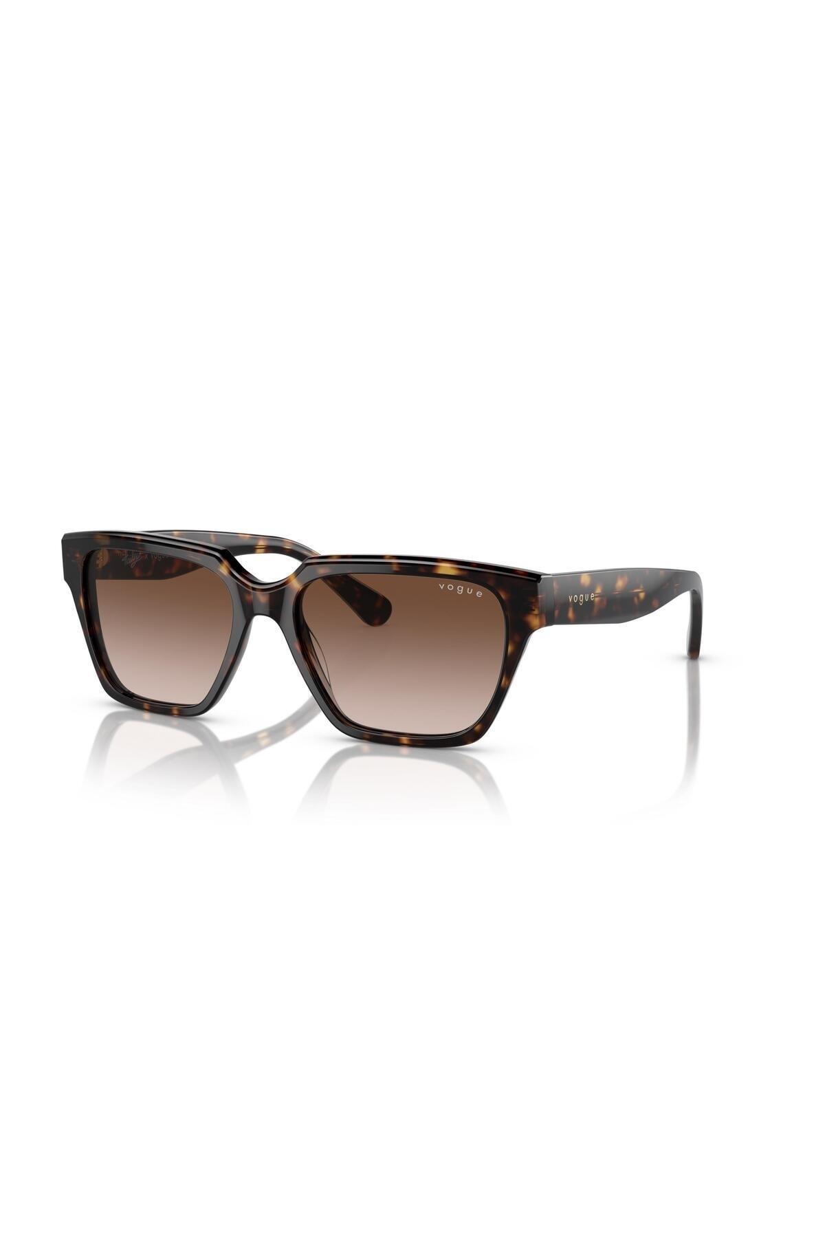 Оригинальные женские солнцезащитные очки Vogue Eyewear Vo5512-S 65613 53-17-140 UV400
Оригинальные женские солнцезащитные очки Vogue Eyewear Vo5512-S 65613 53-17-140 UV400
