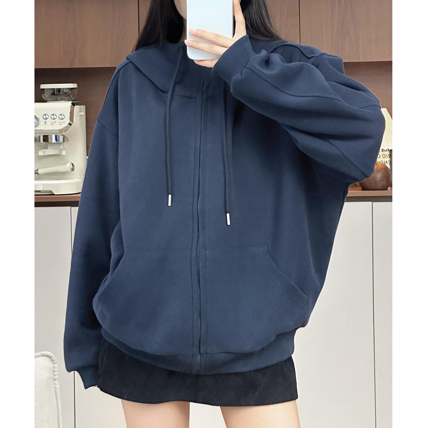 Женский кардиган с капюшоном светло-серого цвета: Осень 2025 Маленький Свободный Повседневный Топ Small темно-синий
Женский кардиган с капюшоном светло-серого цвета: Осень 2025 Маленький Свободный Повседневный Топ Small темно-синий