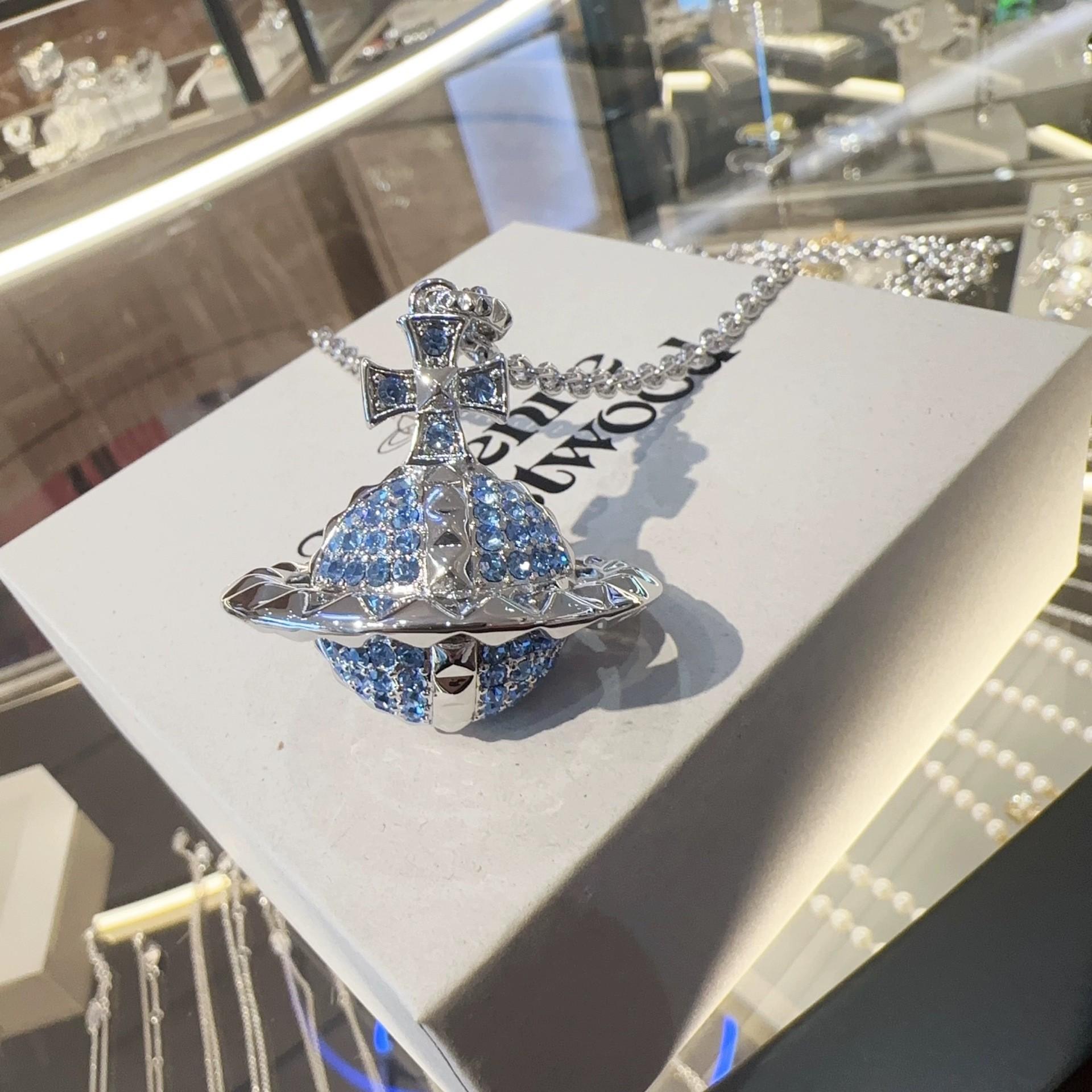 Ожерелье Saturn Punk с бриллиантовой мостовой Mayfair для мужчин и женщин
Ожерелье Saturn Punk с бриллиантовой мостовой Mayfair для мужчин и женщин