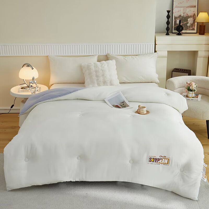 BGM Cloud-Feel Soybean Winter Quilt
BGM Cloud-Feel Soybean Winter Quilt