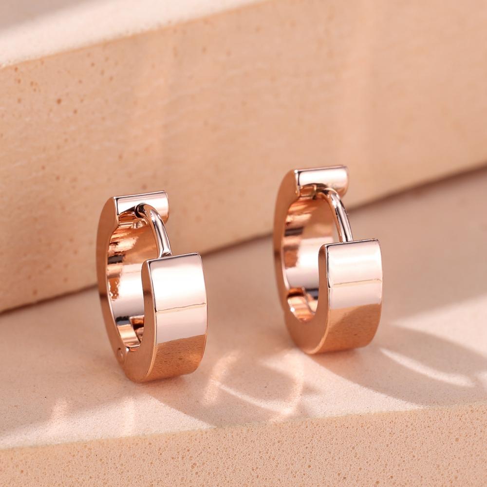 Модные многоцветные зажимы для ушей из титановой стали без отверстий для ушей, серьги Модные мужские и женские серьги в стиле хип-хоп
Модные многоцветные зажимы для ушей из титановой стали без отверстий для ушей, серьги Модные мужские и женские серьги в стиле хип-хоп