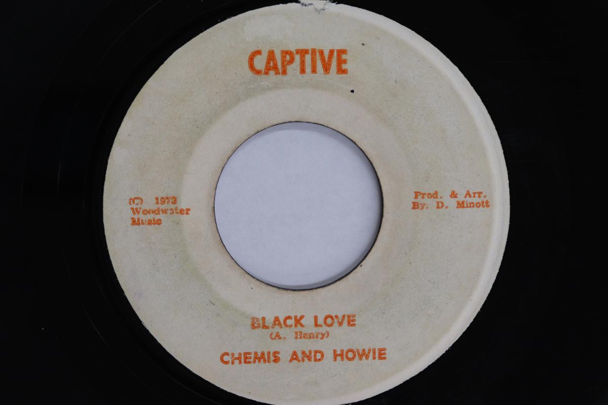 7inch Record CHEMIS HOWIE CAPTIVE Black Love Our Love NONE CAPTIVE 1973 Jamaica Reggae Ska Dub Used
7inch Record CHEMIS HOWIE CAPTIVE Black Love Our Love NONE CAPTIVE 1973 Jamaica Reggae Ska Dub Used