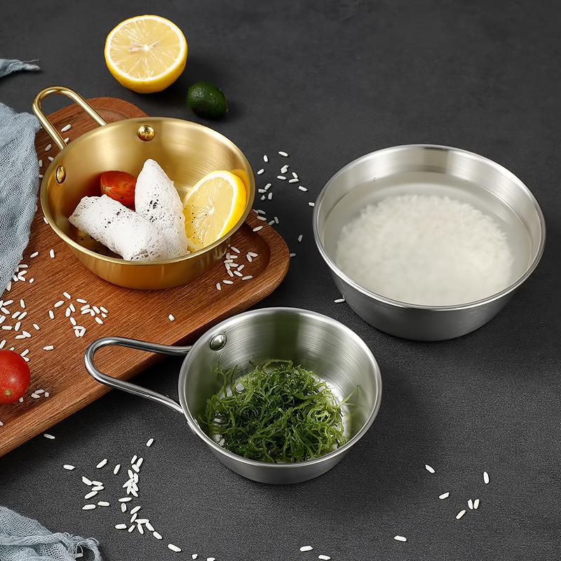 Korean Stainless Steel Round Dinnerware Kitchen Utensils Rice Wine Bowl with Handle Household Food Sauce Bowls Cups Tableware
Korean Stainless Steel Round Dinnerware Kitchen Utensils Rice Wine Bowl with Handle Household Food Sauce Bowls Cups Tableware