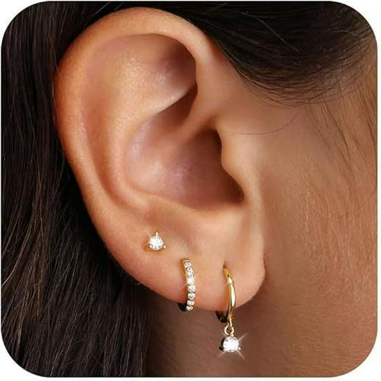 Элегантные серебряные серьги-кольца с цирконами и двойными каффами для ушей
Элегантные серебряные серьги-кольца с цирконами и двойными каффами для ушей