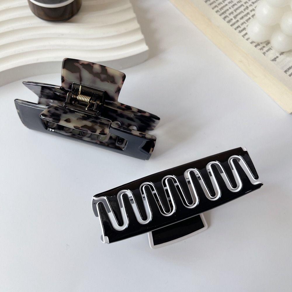 Hollow Rhinestonel Hair Claw Rectangular Hair Clip Female Hair Accessories Korean Style Headwear
Hollow Rhinestonel Hair Claw Rectangular Hair Clip Female Hair Accessories Korean Style Headwear