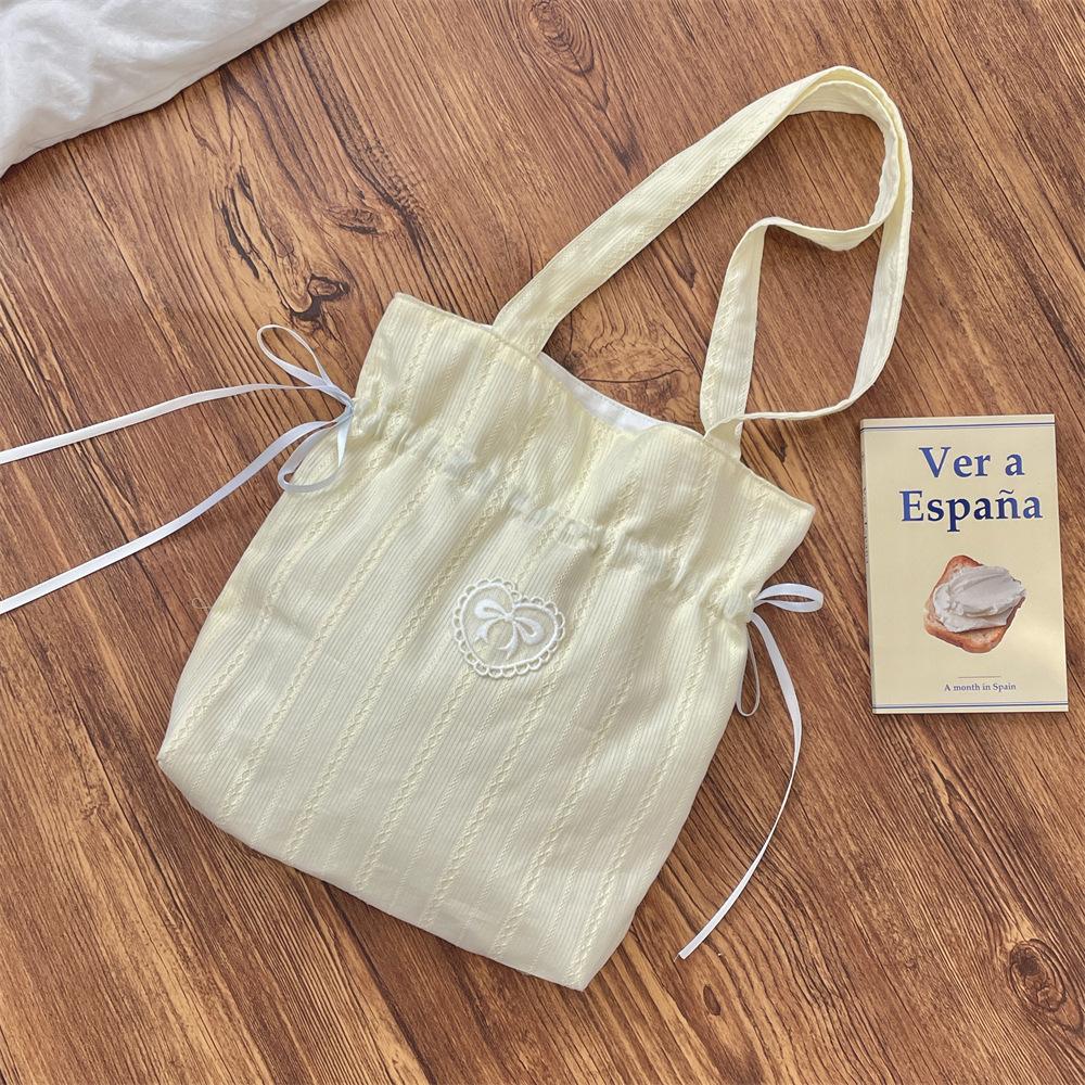 Sweet Bowknot Girls Drawstring Shoulder Bags Heart Embroidery Lightweight Women s Handbags Portable Female Tote Shopping Bag жовтий
Sweet Bowknot Girls Drawstring Shoulder Bags Heart Embroidery Lightweight Women s Handbags Portable Female Tote Shopping Bag жовтий