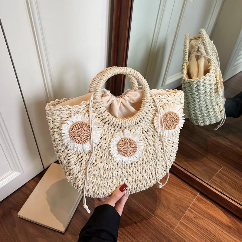 Yogodlns Summer Handmade Bags for Women Beach Weaving Ladies Straw Bag Wrapped Beach Bag Moon Shaped Top Handle Handbags Totes 32x10x23cm
Yogodlns Summer Handmade Bags for Women Beach Weaving Ladies Straw Bag Wrapped Beach Bag Moon Shaped Top Handle Handbags Totes 32x10x23cm