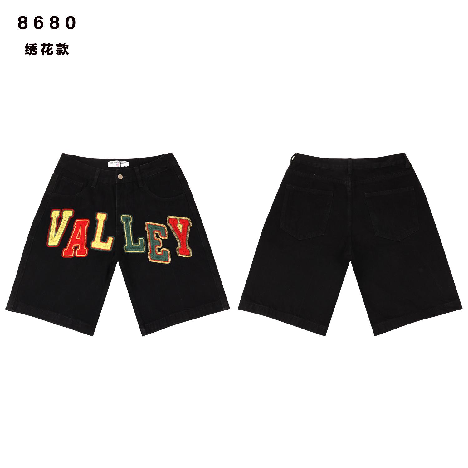 Trendy Vintage Men s Denim Shorts, Oversize Street Style 3D Patch Embroidery Knee Length Shorts 38
Trendy Vintage Men s Denim Shorts, Oversize Street Style 3D Patch Embroidery Knee Length Shorts 38