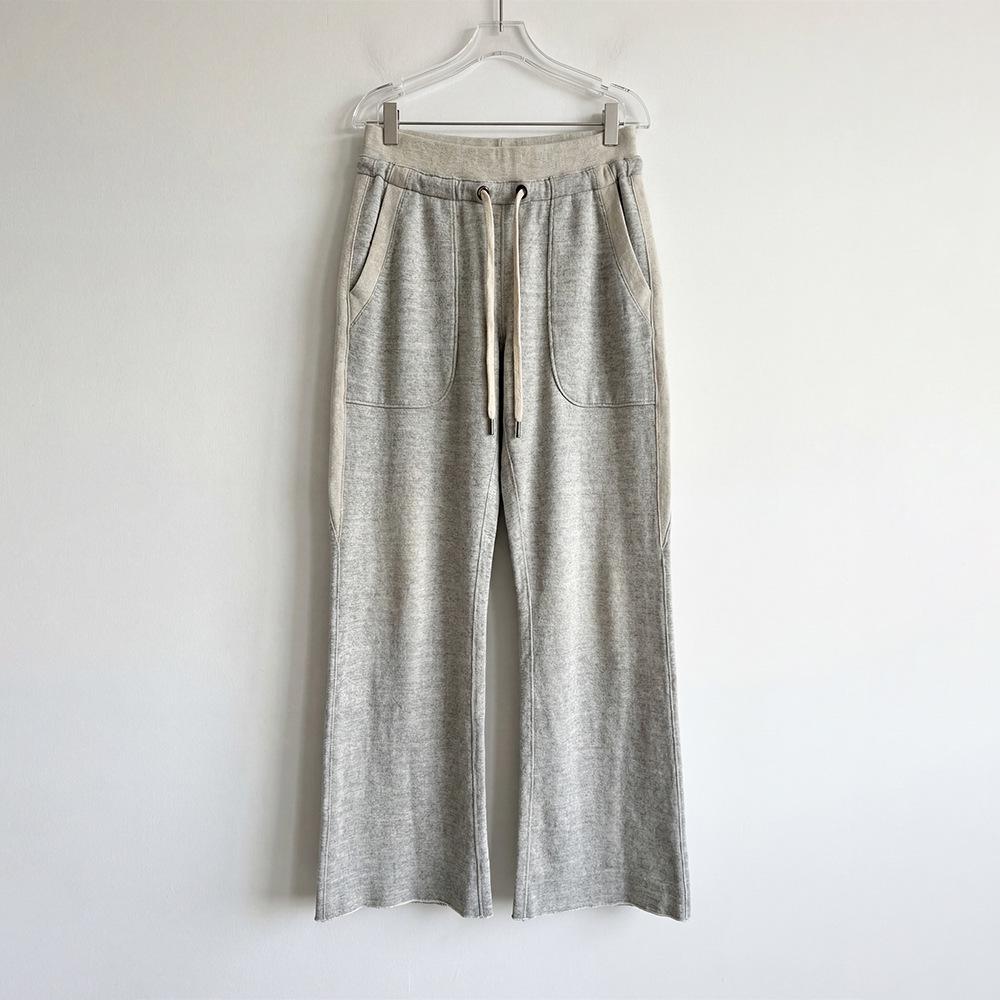 2026 Early Spring Women s Niche Gray Hooded Sportswear Set: Long-Sleeve Jacket and Elastic Waist Pants M
2026 Early Spring Women s Niche Gray Hooded Sportswear Set: Long-Sleeve Jacket and Elastic Waist Pants M