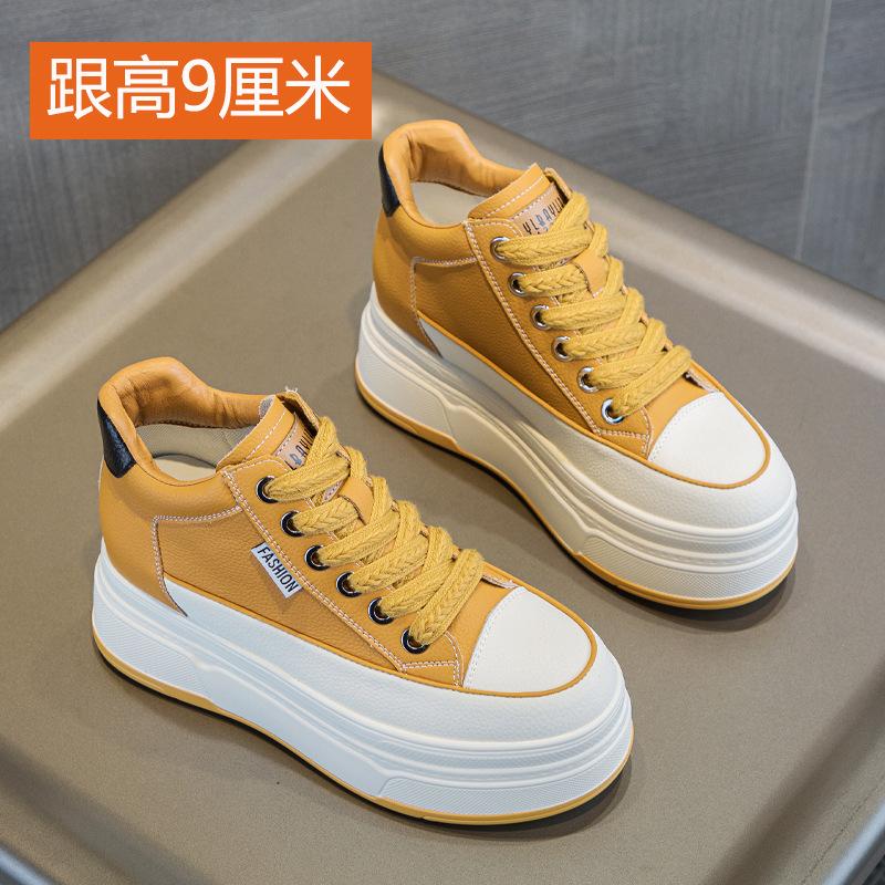 Inner heightening women s shoes thick sole 2025 new autumn and winter velvet thickened small size small high top white shoes women 40
Inner heightening women s shoes thick sole 2025 new autumn and winter velvet thickened small size small high top white shoes women 40