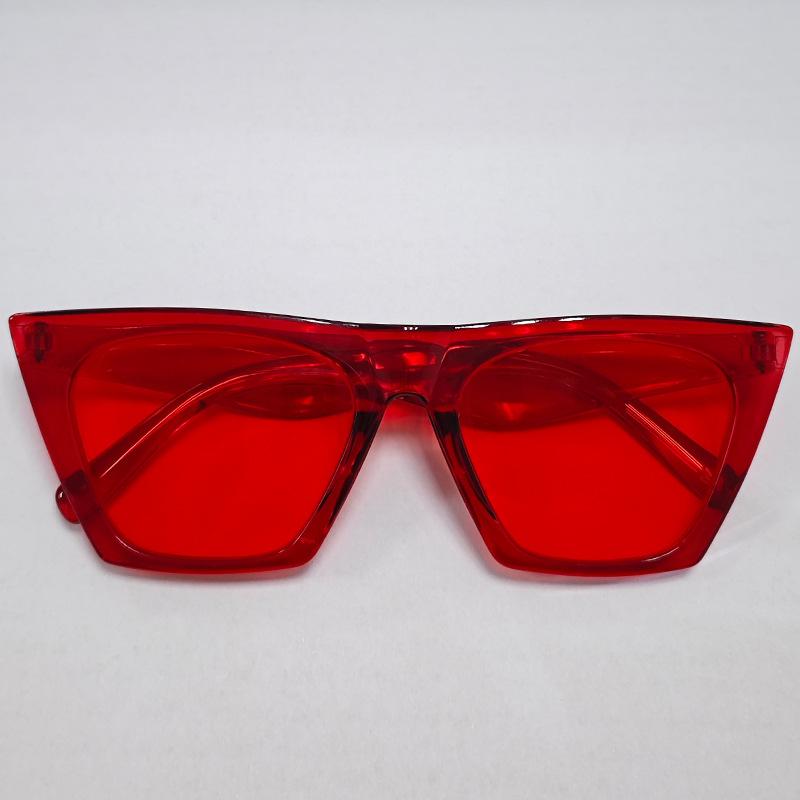 Fashion Shades Uv Trendy Retro Y2k Sunglasses Unisex Sun Glasses Pressure-Free Vintage Square Sunglasses For Street Outdoor Other
Fashion Shades Uv Trendy Retro Y2k Sunglasses Unisex Sun Glasses Pressure-Free Vintage Square Sunglasses For Street Outdoor Other