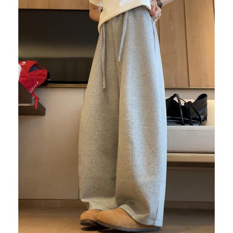 Grey Wide-Leg Lace-Up Sweatpants for Women - Spring Collection Small світло-сірого кольору
Grey Wide-Leg Lace-Up Sweatpants for Women - Spring Collection Small світло-сірого кольору