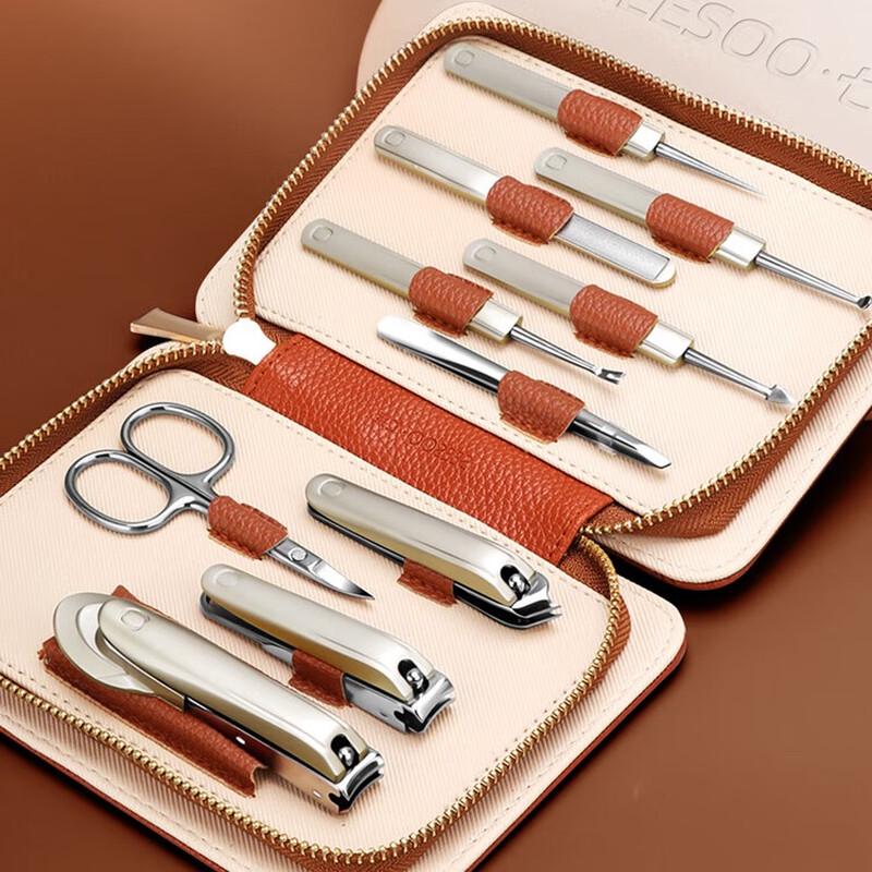 Qi Su 7-Piece Anti-Splash Nail Clipper & Manicure Set
Qi Su 7-Piece Anti-Splash Nail Clipper & Manicure Set