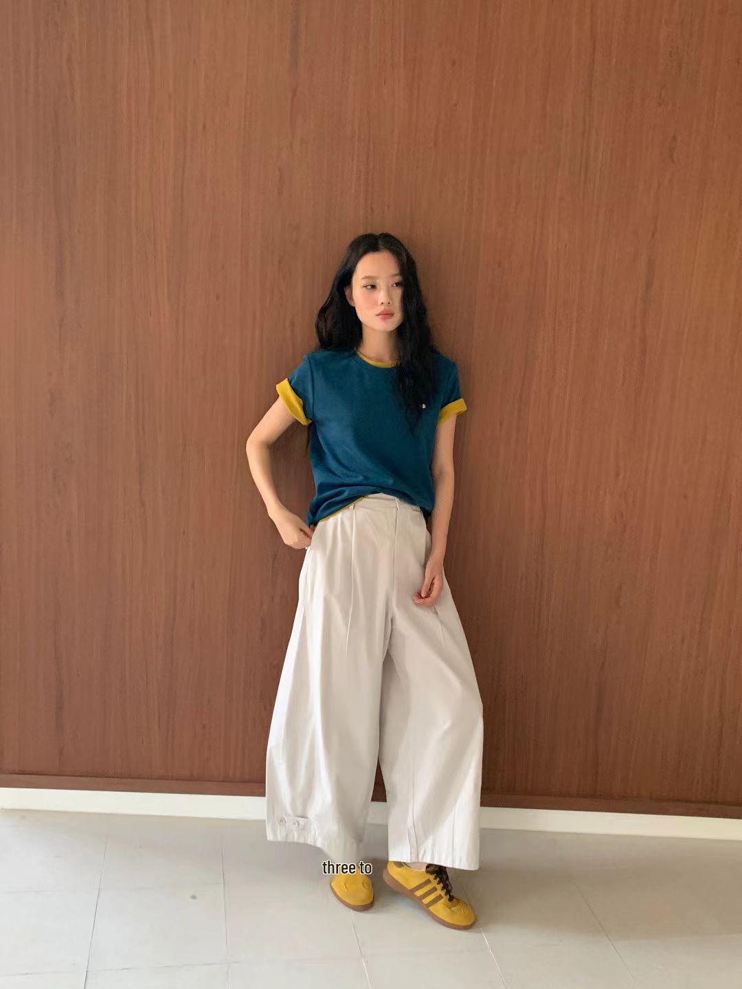 Versatile High-Waist Curved Wide-Leg Pants for Women - Breathable, Drapey, and Fat-Concealing Summer Style L (Waist 110-140 cm) абрикосовий
Versatile High-Waist Curved Wide-Leg Pants for Women - Breathable, Drapey, and Fat-Concealing Summer Style L (Waist 110-140 cm) абрикосовий