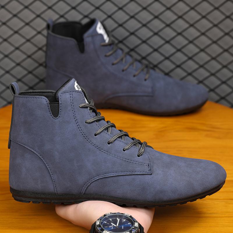 Fashion Men High Top Suede Casual Shoes with Brown Leather Lace Up Ankle Boots Cushioned Insoles Anti Slip Black Sole Retro Style Boots 39 синий
Fashion Men High Top Suede Casual Shoes with Brown Leather Lace Up Ankle Boots Cushioned Insoles Anti Slip Black Sole Retro Style Boots 39 синий