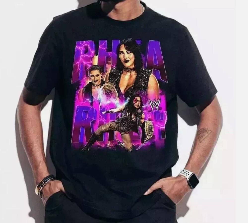 Винтажная унисекс футболка Rhea Ripley Размер S-5XL M
Винтажная унисекс футболка Rhea Ripley Размер S-5XL M