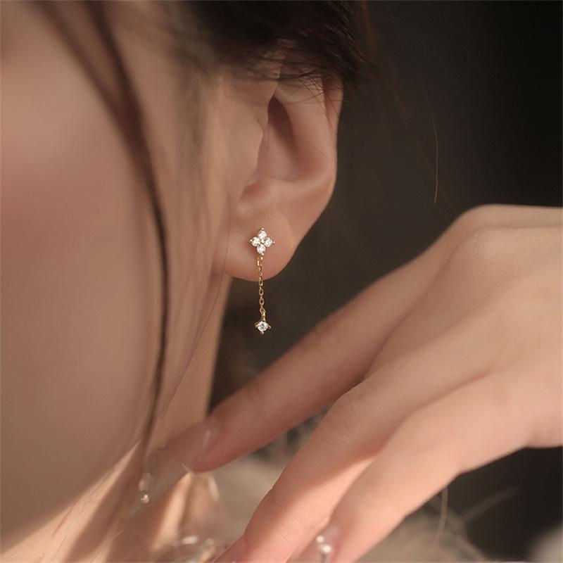 9925 Sterling Silver Plating 18K Gold Shiny Zircon Flower Tassel Earrings for Women Temperament Party Wedding Jewelry Accessorie золотий
9925 Sterling Silver Plating 18K Gold Shiny Zircon Flower Tassel Earrings for Women Temperament Party Wedding Jewelry Accessorie золотий