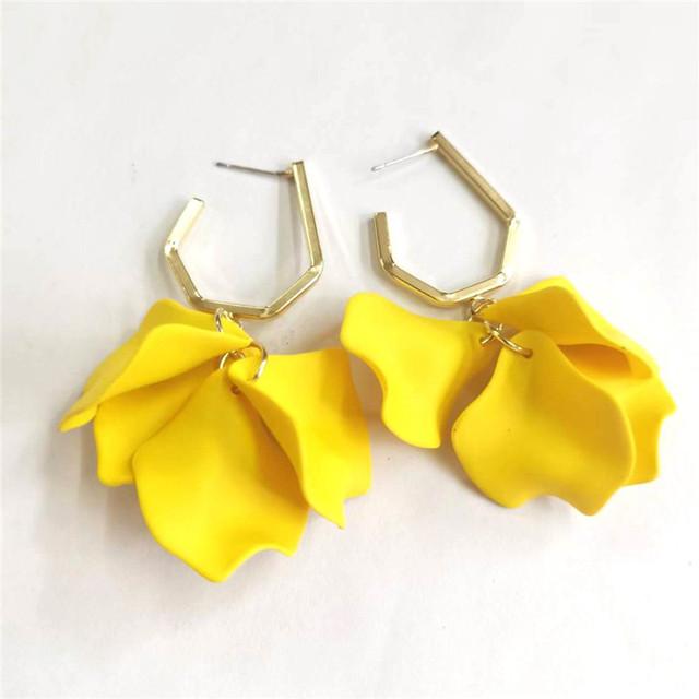 Летняя распродажа модные серьги-кисточки с жемчугом и цветком для женщин оранжевого, фиолетового, синего, желтого, розового, красного цветов
Летняя распродажа модные серьги-кисточки с жемчугом и цветком для женщин оранжевого, фиолетового, синего, желтого, розового, красного цветов