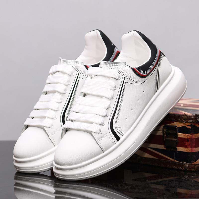 Fashion thick-soled men s shoes, lightweight and breathable men s and women s running shoes, versatile white shoes 40
Fashion thick-soled men s shoes, lightweight and breathable men s and women s running shoes, versatile white shoes 40