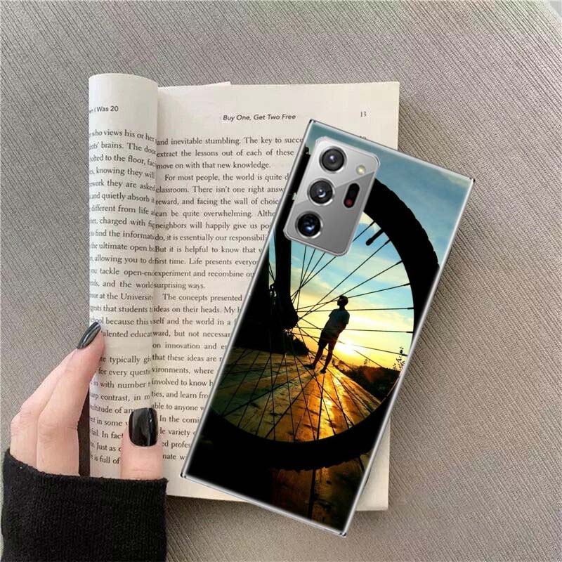 Beautiful Sunset and My Bicycle Phone Case For Samsung Galaxy S25 Edge S24 S23 FE S22 S26 Ultra S21 S20 S10 Plus Capa Soft Samsung S26 Plus 5G
Beautiful Sunset and My Bicycle Phone Case For Samsung Galaxy S25 Edge S24 S23 FE S22 S26 Ultra S21 S20 S10 Plus Capa Soft Samsung S26 Plus 5G