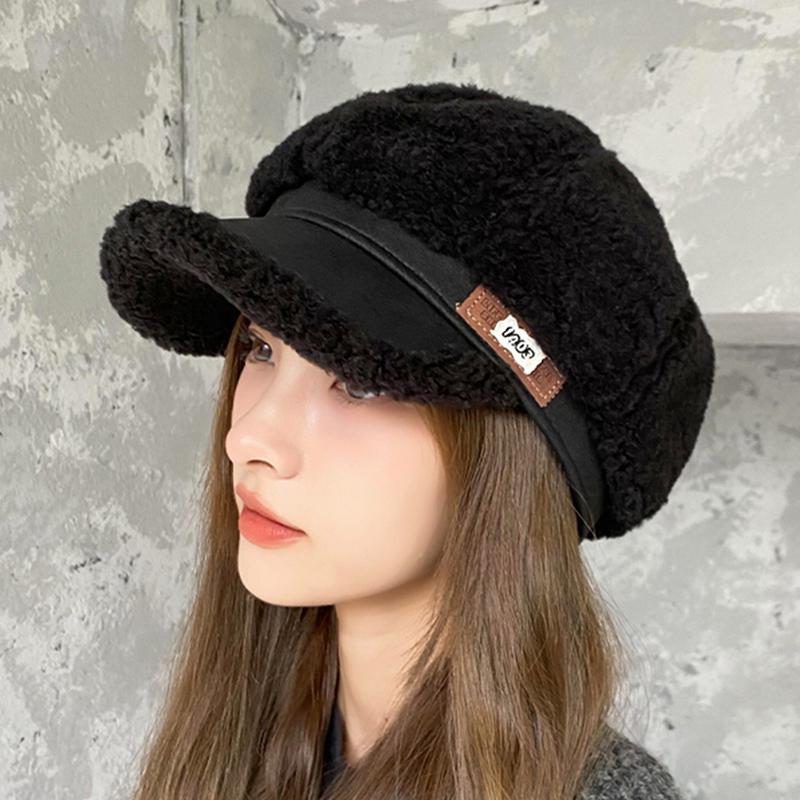 Восьмиугольная шляпа из овечьей шерсти для женщин, корейская модная шляпа с язычком утки и плюшевой шапкой-бутоном, модная британская ретро-художница
Восьмиугольная шляпа из овечьей шерсти для женщин, корейская модная шляпа с язычком утки и плюшевой шапкой-бутоном, модная британская ретро-художница