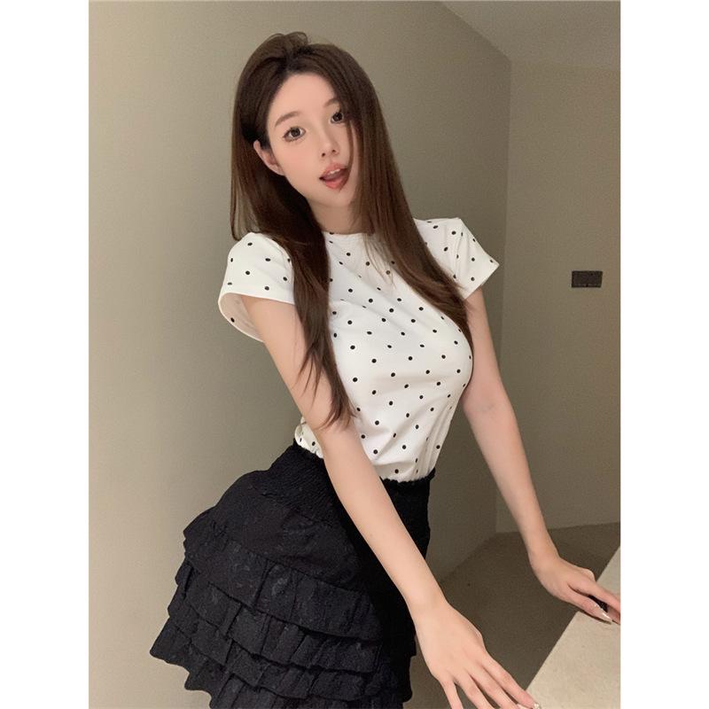 Женская футболка в стиле ретро в горошек с круглым вырезом и короткими рукавами, приталенная - Летний повседневный студенческий топ 2024 Extra Extra Large белый
Женская футболка в стиле ретро в горошек с круглым вырезом и короткими рукавами, приталенная - Летний повседневный студенческий топ 2024 Extra Extra Large белый