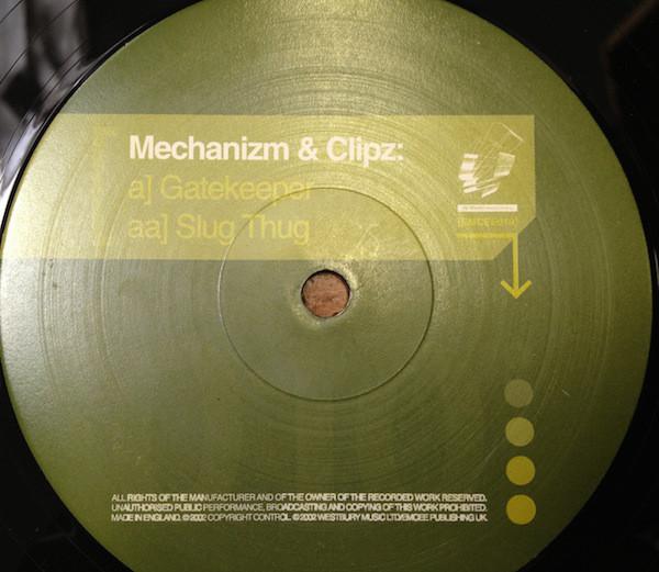 12-дюймовая пластинка MECHANIZM & CLIPZ - Gatekeeper / Slug Thug EMCEE010 Emcee Recording 2002 UK Dance & Electronica Б/У
12-дюймовая пластинка MECHANIZM & CLIPZ - Gatekeeper / Slug Thug EMCEE010 Emcee Recording 2002 UK Dance & Electronica Б/У