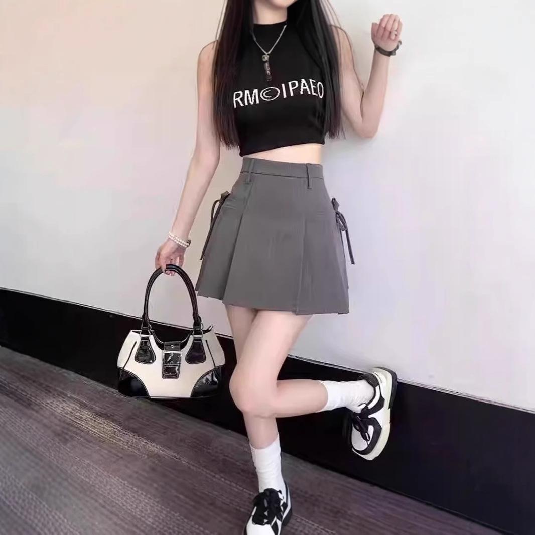 Plus Size Petite High-Waisted Pleated A-Line Midi Skirt - Korean College Style Anti-Exposure Slimming Design XL
Plus Size Petite High-Waisted Pleated A-Line Midi Skirt - Korean College Style Anti-Exposure Slimming Design XL