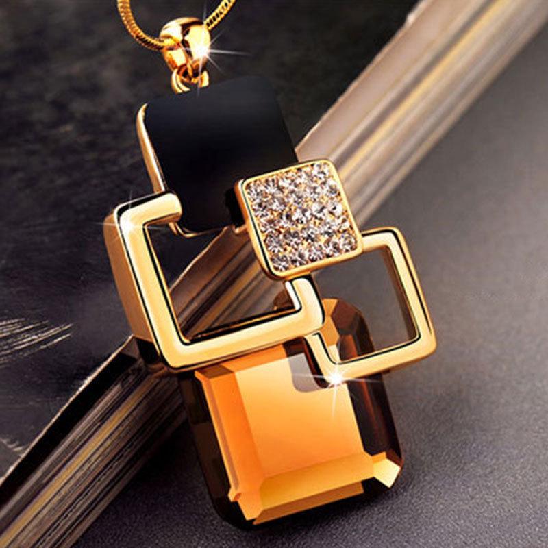 Ожерелье с подвеской из стразов в корейском стиле - Европейский и американский дизайн, Идеально для подарка на день рождения девочки или темы «Магическое пространство» шампанского
Ожерелье с подвеской из стразов в корейском стиле - Европейский и американский дизайн, Идеально для подарка на день рождения девочки или темы «Магическое пространство» шампанского