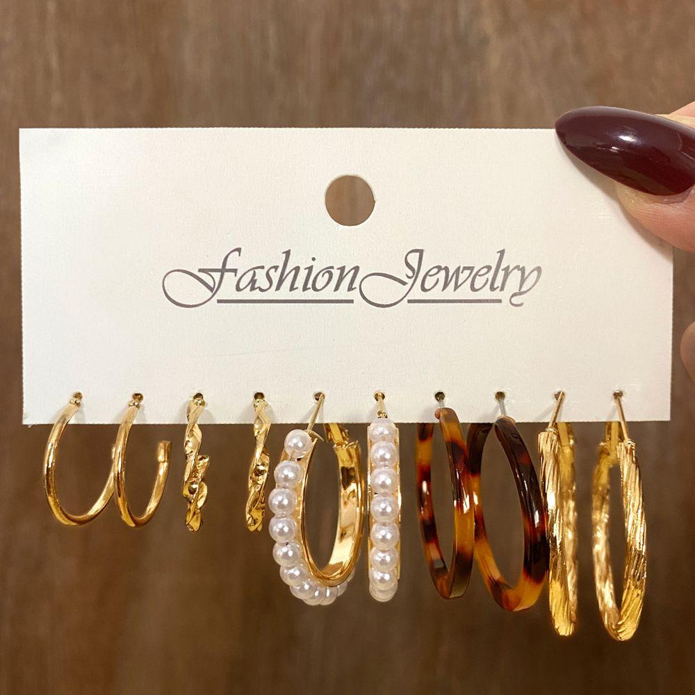 Acrylic French Butterfly Hoop Earrings Set Female Earrings Korean Style Earrings Resin Earrings C
Acrylic French Butterfly Hoop Earrings Set Female Earrings Korean Style Earrings Resin Earrings C