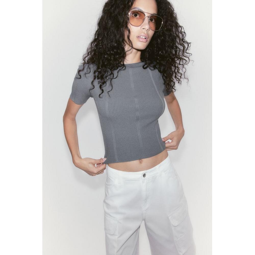 Вязаный топ в рубчик с низкой спинкой HM, темно-серый
Вязаный топ в рубчик с низкой спинкой HM, темно-серый