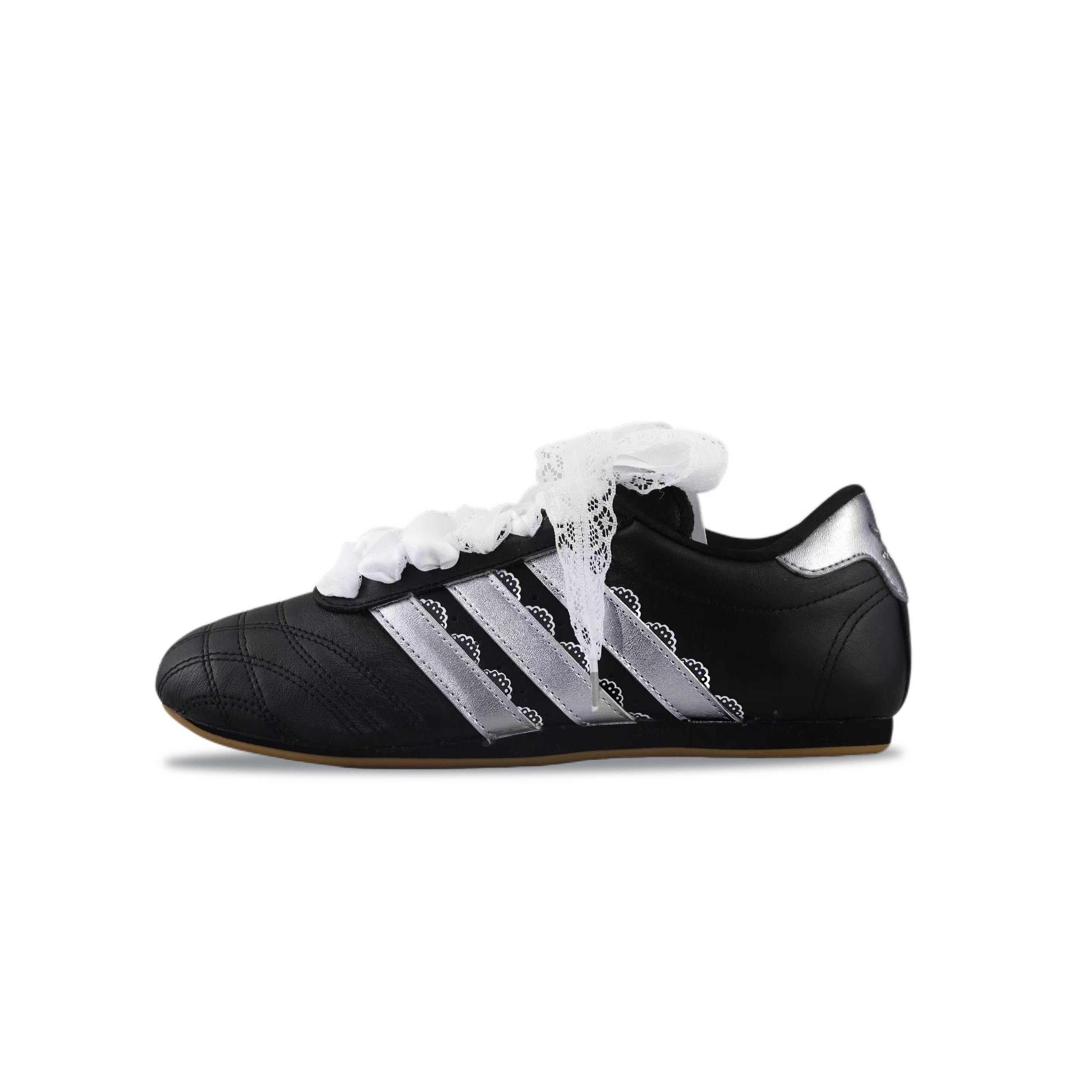 Adidas Originals Taekwondo Abrasion Resistant Low top Training Shoes Women s Black Silver JS1193(Team129-1) 42
Adidas Originals Taekwondo Abrasion Resistant Low top Training Shoes Women s Black Silver JS1193(Team129-1) 42