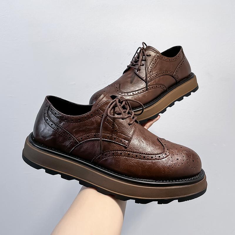 Мужские кожаные туфли Brock, новые, формальные, деловые, увеличивающие рост, повседневные, свадебные, для жениха, 98848-A 42 коричневый
Мужские кожаные туфли Brock, новые, формальные, деловые, увеличивающие рост, повседневные, свадебные, для жениха, 98848-A 42 коричневый