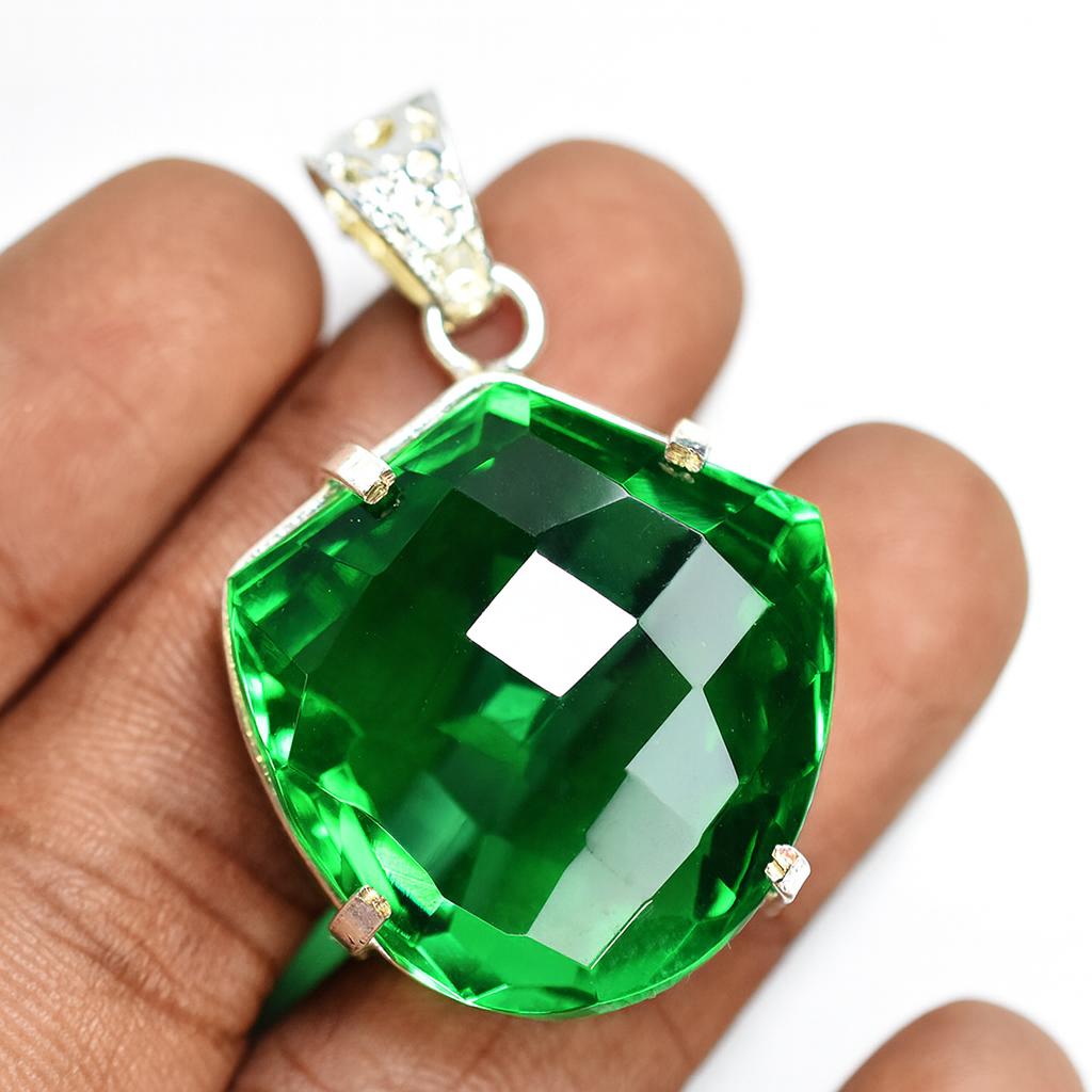 Top Quality 80.60 Ct Natural Green SAPPHIRE Certified 925 Silver Fancy Pendant AI-63-NS 28.1 mm Approx. зелений
Top Quality 80.60 Ct Natural Green SAPPHIRE Certified 925 Silver Fancy Pendant AI-63-NS 28.1 mm Approx. зелений