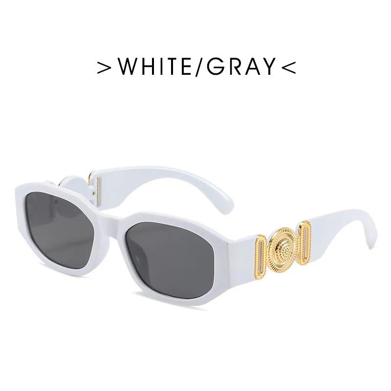 Ретро квадратні сонцезахисні окуляри для жінок Vintage Small Frame Fashion Luxury Designer Sunglasses UV400 Eyewear Trending Products білий
Ретро квадратні сонцезахисні окуляри для жінок Vintage Small Frame Fashion Luxury Designer Sunglasses UV400 Eyewear Trending Products білий