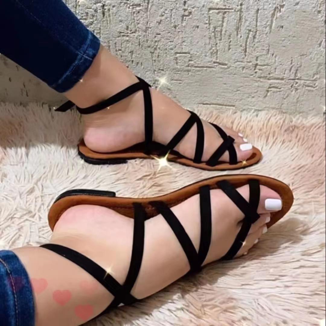 2025 foreign trade large size women s shoes new summer cross belt toe hollow women s sandals European and American beach shoes 43 чёрный
2025 foreign trade large size women s shoes new summer cross belt toe hollow women s sandals European and American beach shoes 43 чёрный