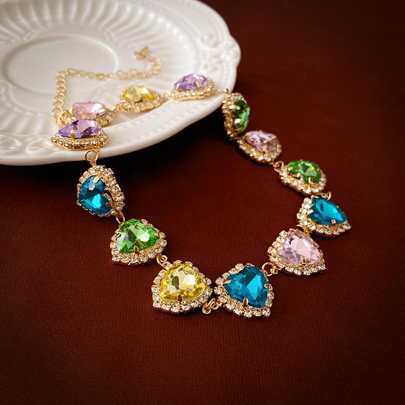 Colorful Rhinestone Heart Choker Necklace - French High-End Luxury Fashion for Women
Colorful Rhinestone Heart Choker Necklace - French High-End Luxury Fashion for Women